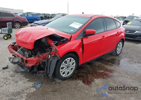 2012 Ford Focus Se z USA, uszkodzony, nr VIN 1FAHP3K28CL355263
